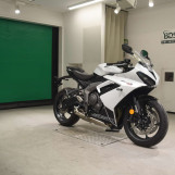 Мотоцикл Triumph daytona 660 с пробегом 1 km