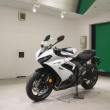 Мотоцикл Triumph daytona 660 с пробегом 1 km