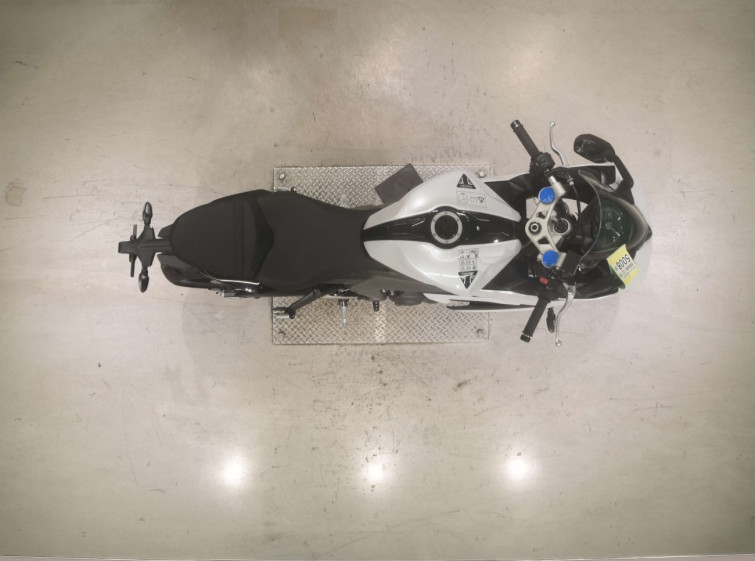 Мотоцикл Triumph daytona 660 с пробегом 1 km