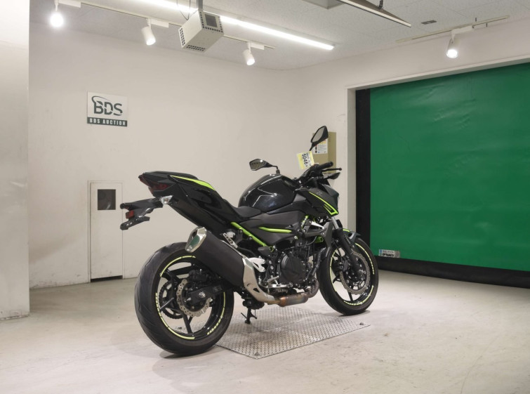 Мотоцикл Kawasaki Z400 з пробігом 22007 km