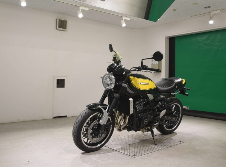 Мотоцикл Kawasaki Z900RS з пробігом 2321 km