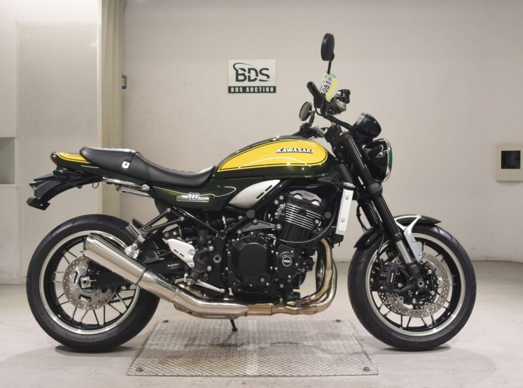 Мотоцикл Kawasaki Z900RS з пробігом 2321 km