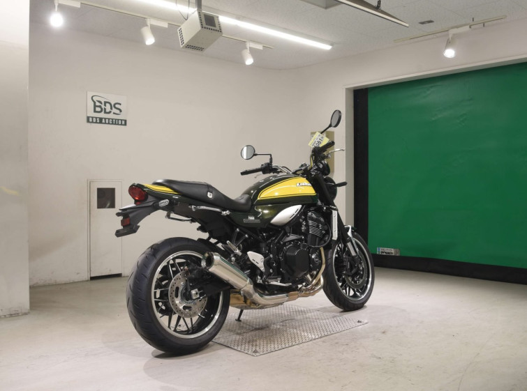 Мотоцикл Kawasaki Z900RS з пробігом 2321 km
