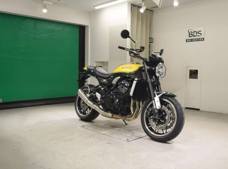 Мотоцикл Kawasaki Z900RS з пробігом 2321 km