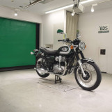 Мотоцикл Kawasaki W800 з пробігом 27302 km