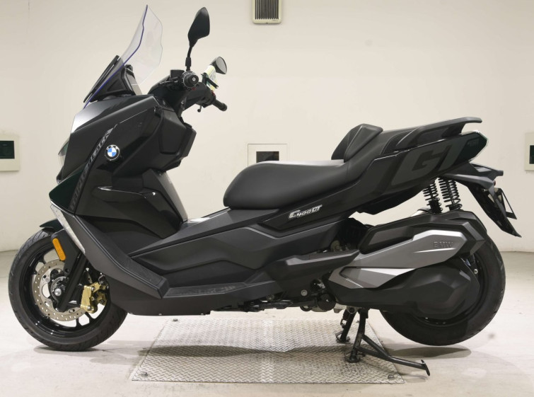 Мотоцикл BMW C400GT з пробігом 1264 km