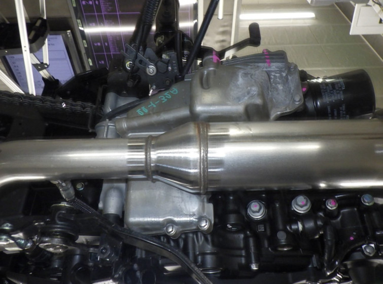 Мотоцикл Kawasaki ELIMINATOR400-3 с пробегом 138 km