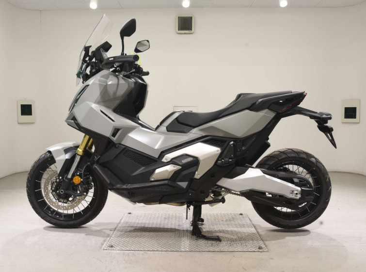 Мотоцикл Honda X-ADV750-2 з пробігом 6 km