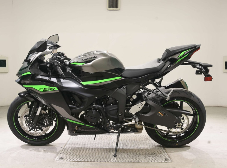 Мотоцикл Kawasaki ZX-6RA з пробігом 358 km