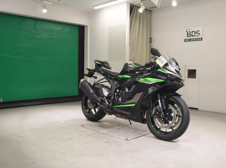 Мотоцикл Kawasaki ZX-6RA з пробігом 358 km