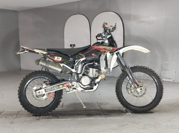 Мотоцикл Husqvarna TE250
