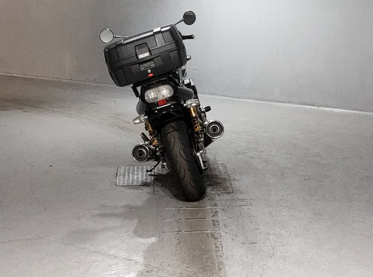 Мотоцикл Yamaha XJR1300 з пробігом 57818 km