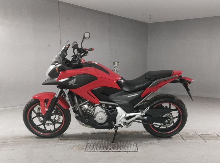 Мотоцикл Honda NC700XD з пробігом 45762 km