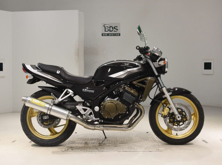 Мотоцикл Kawasaki BALIUS ZR250 з пробігом 2104 km