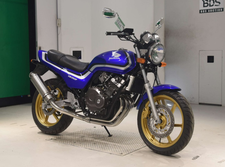 Мотоцикл Honda JADE CB250 з пробігом 4137 km