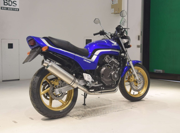 Мотоцикл Honda JADE CB250 з пробігом 4137 km