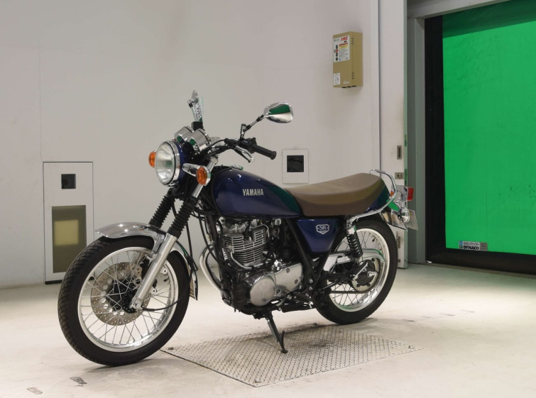 Мотоцикл Yamaha SR400 з пробігом 1137 km