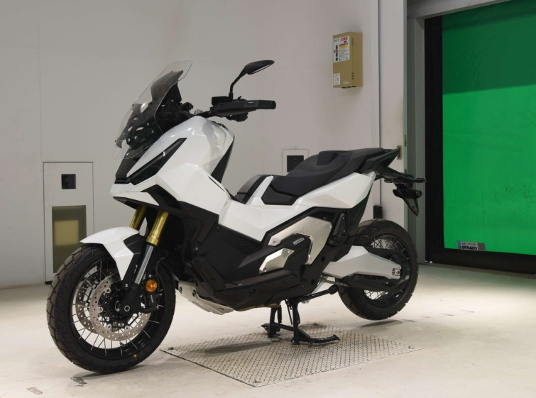 Мотоцикл Honda X-ADV750-2 з пробігом 100 km