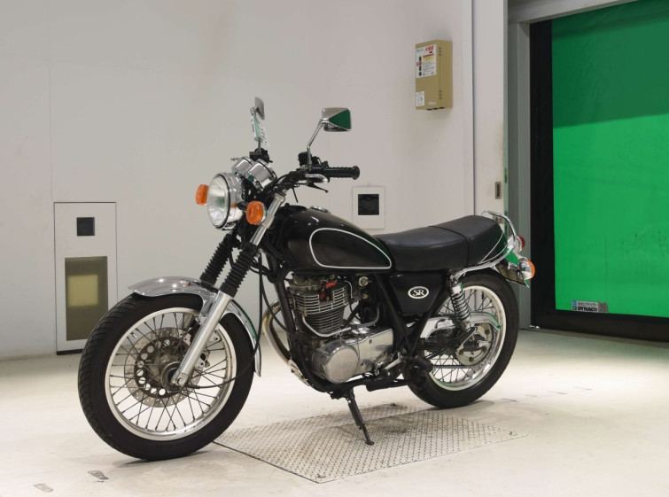 Мотоцикл Yamaha SR400 с пробегом 28651 km