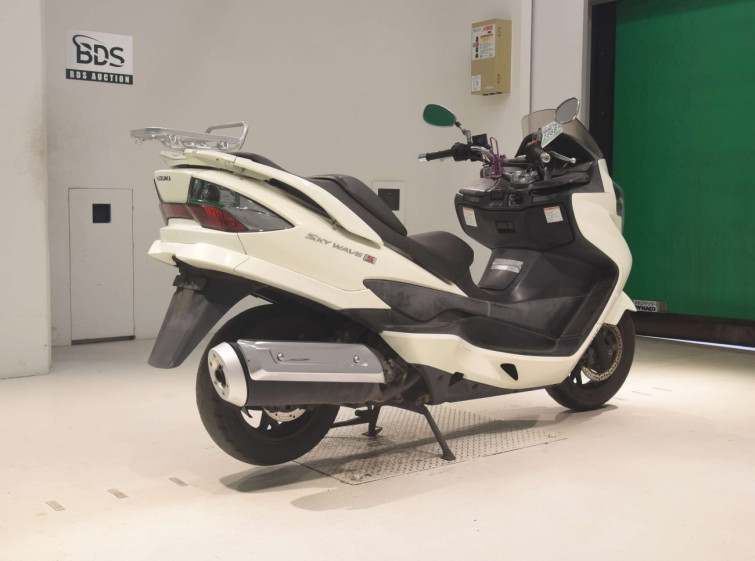 Мотоцикл Suzuki SKYWAVE 250S з пробігом 43262 km