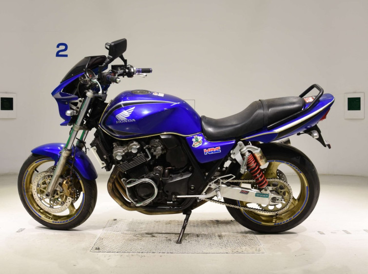 Мотоцикл Honda CB400SFV с пробегом 99757 km