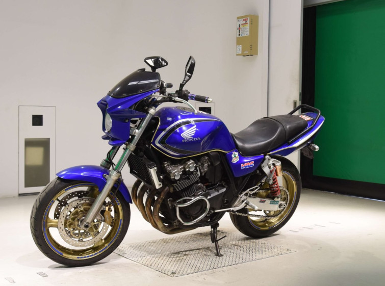 Мотоцикл Honda CB400SFV с пробегом 99757 km