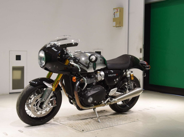 Мотоцикл Triumph THRUXTON 1200 RS с пробегом 2997 km