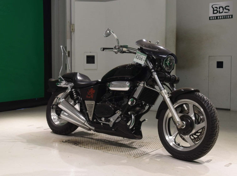 Мотоцикл Honda MAGNA250 с пробегом 21130 km