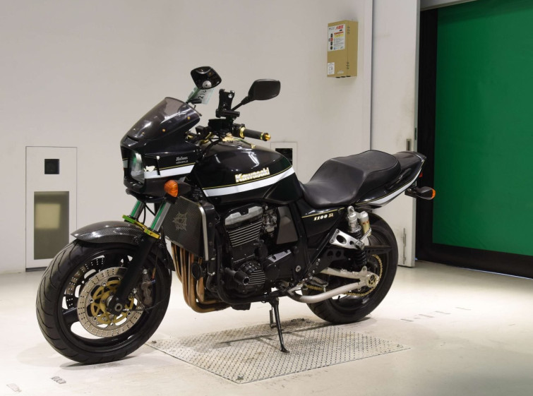 Мотоцикл Kawasaki ZRX1100 з пробігом 38602 km