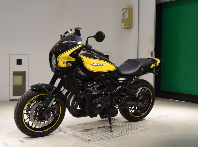 Мотоцикл Kawasaki Z900RS з пробігом 12097 km