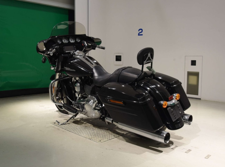 Мотоцикл HD SREET GLIDE FLHXS1690 з пробігом 15276 km