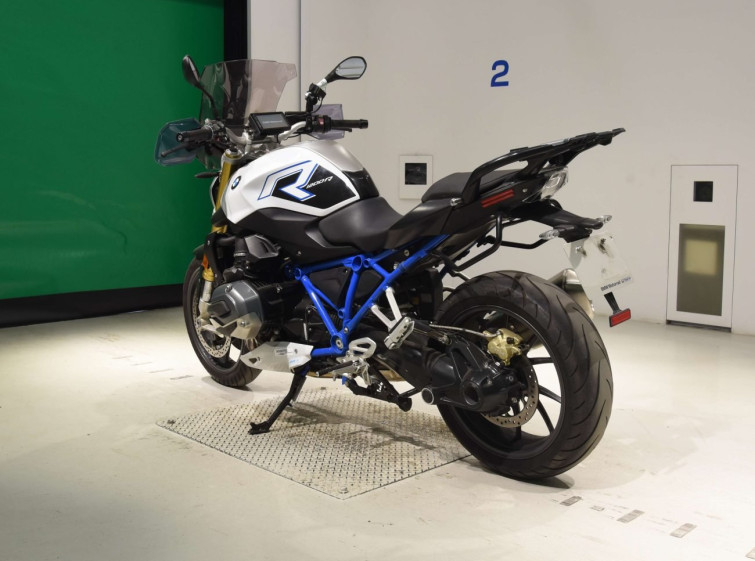 Мотоцикл BMW R1200R з пробігом 27074 km