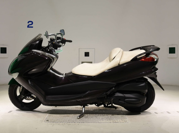 Мотоцикл Yamaha MAJESTY 250 з пробігом 22404 km