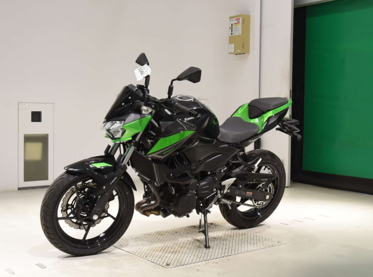 Мотоцикл Kawasaki Z250 с пробегом 1122 km