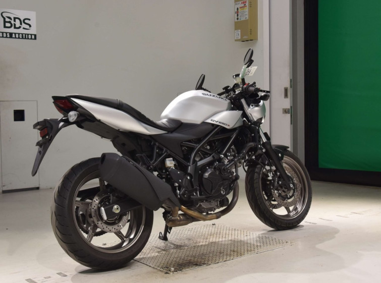 Мотоцикл Suzuki SV650XA з пробігом 7700 km