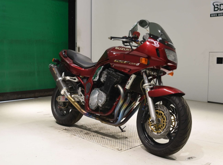 Мотоцикл Suzuki GSF1200S с пробегом 5613 km