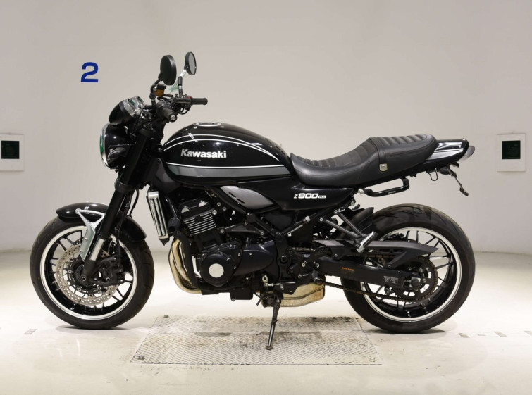 Мотоцикл Kawasaki Z900RS с пробегом 40690 km