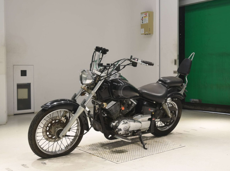 Мотоцикл Yamaha DRAGSTAR XVS250 з пробігом 37727 km