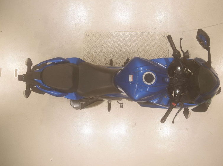 Мотоцикл Suzuki GIXXER250SF з пробігом 5403 km