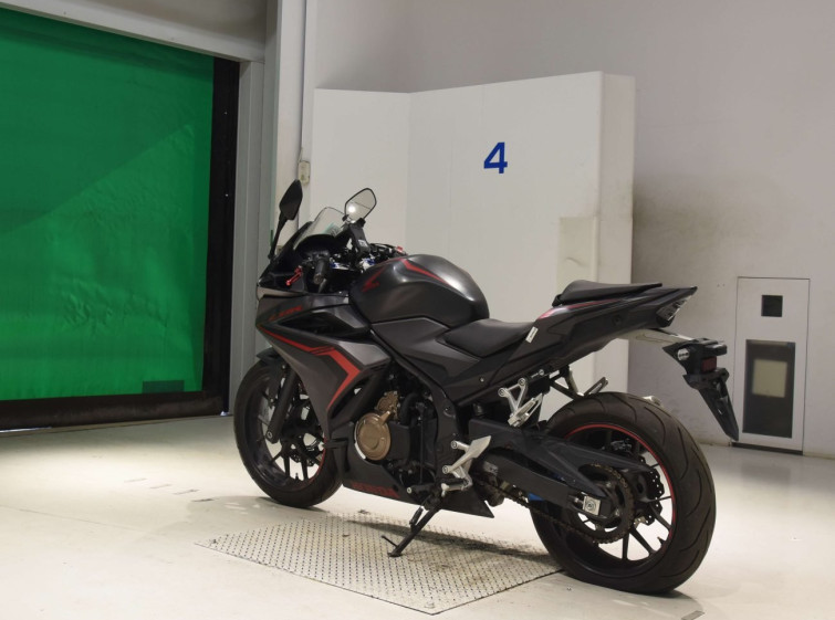 Мотоцикл Honda CBR400R с пробегом 24650 km