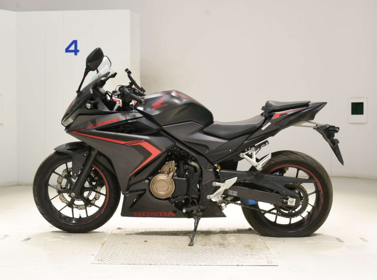 Мотоцикл Honda CBR400R с пробегом 24650 km