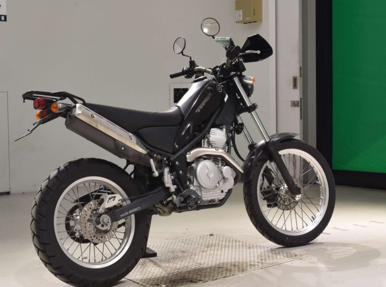 Мотоцикл Yamaha TRICKER з пробігом 18138 km