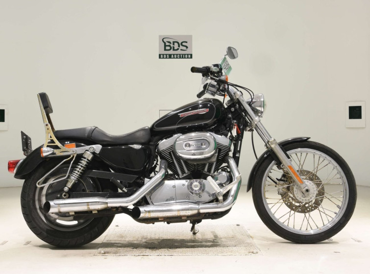 Мотоцикл HD SPORTSTER CUSTOM XL1200C с пробегом 33940 km