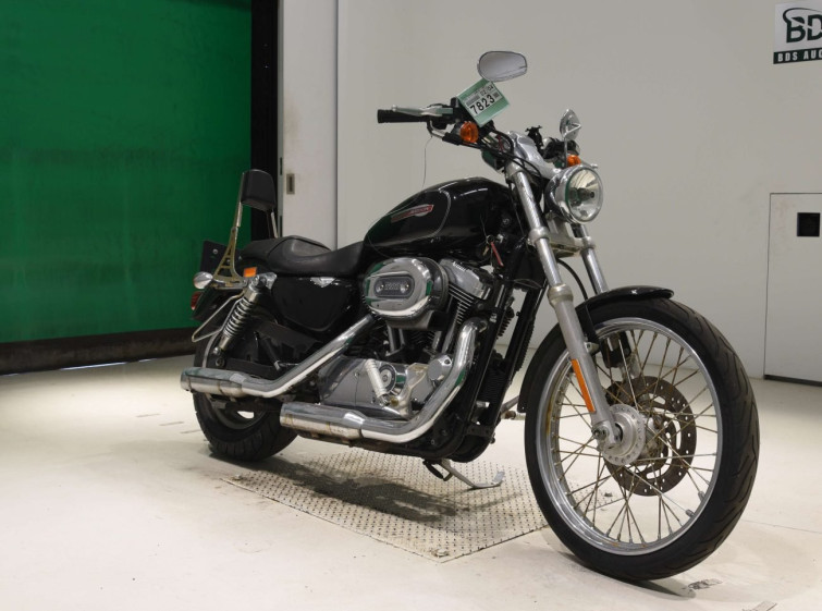 Мотоцикл HD SPORTSTER CUSTOM XL1200C с пробегом 33940 km