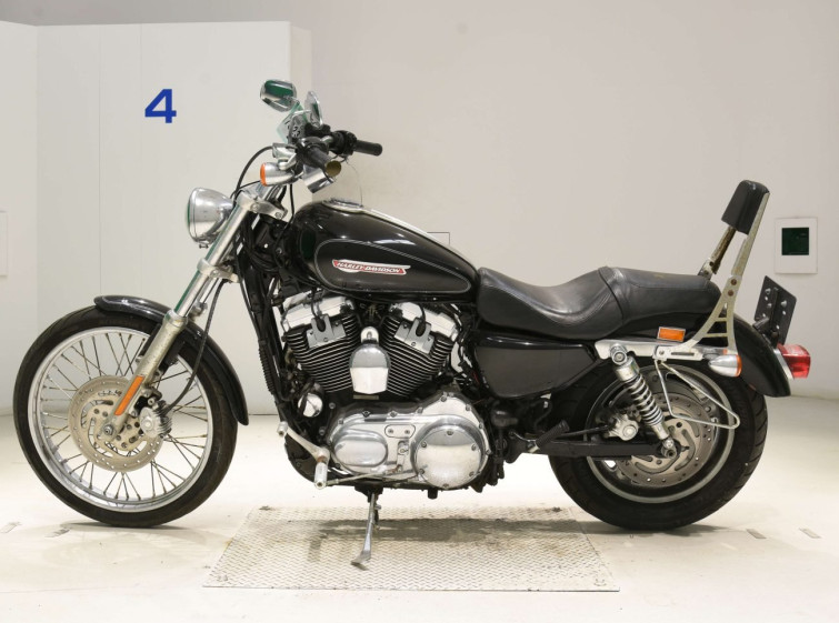 Мотоцикл HD SPORTSTER CUSTOM XL1200C с пробегом 33940 km