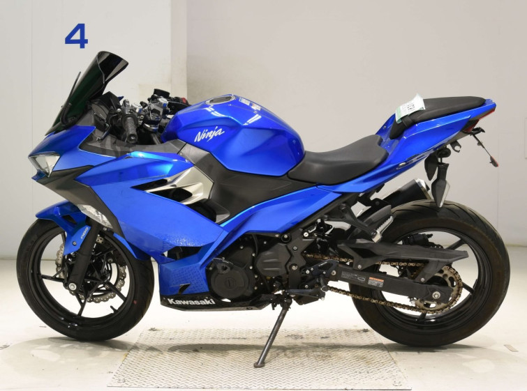 Мотоцикл Kawasaki NINJA250 с пробегом 43372 km