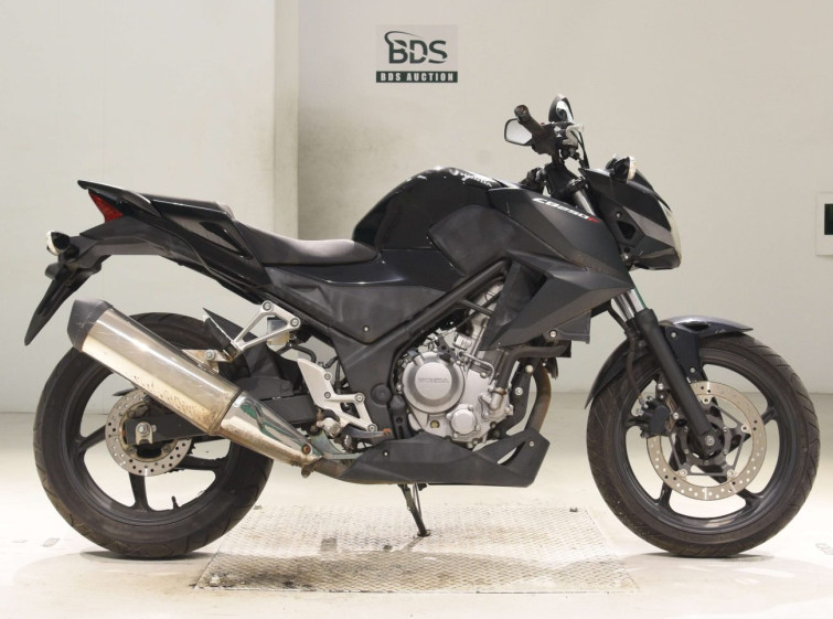 Мотоцикл Honda CB250F з пробігом 5916 km