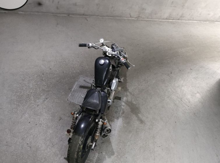 Мотоцикл Honda MAGNA250 з пробігом 13242 km