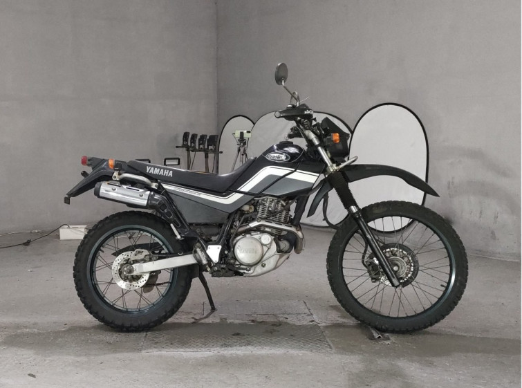Мотоцикл Yamaha SEROW XT225 з пробігом 6593 km