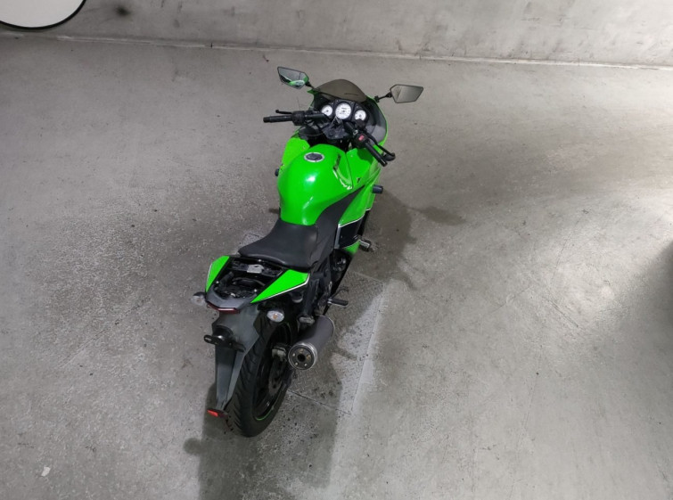 Мотоцикл Kawasaki NINJA250R з пробігом 26627 km